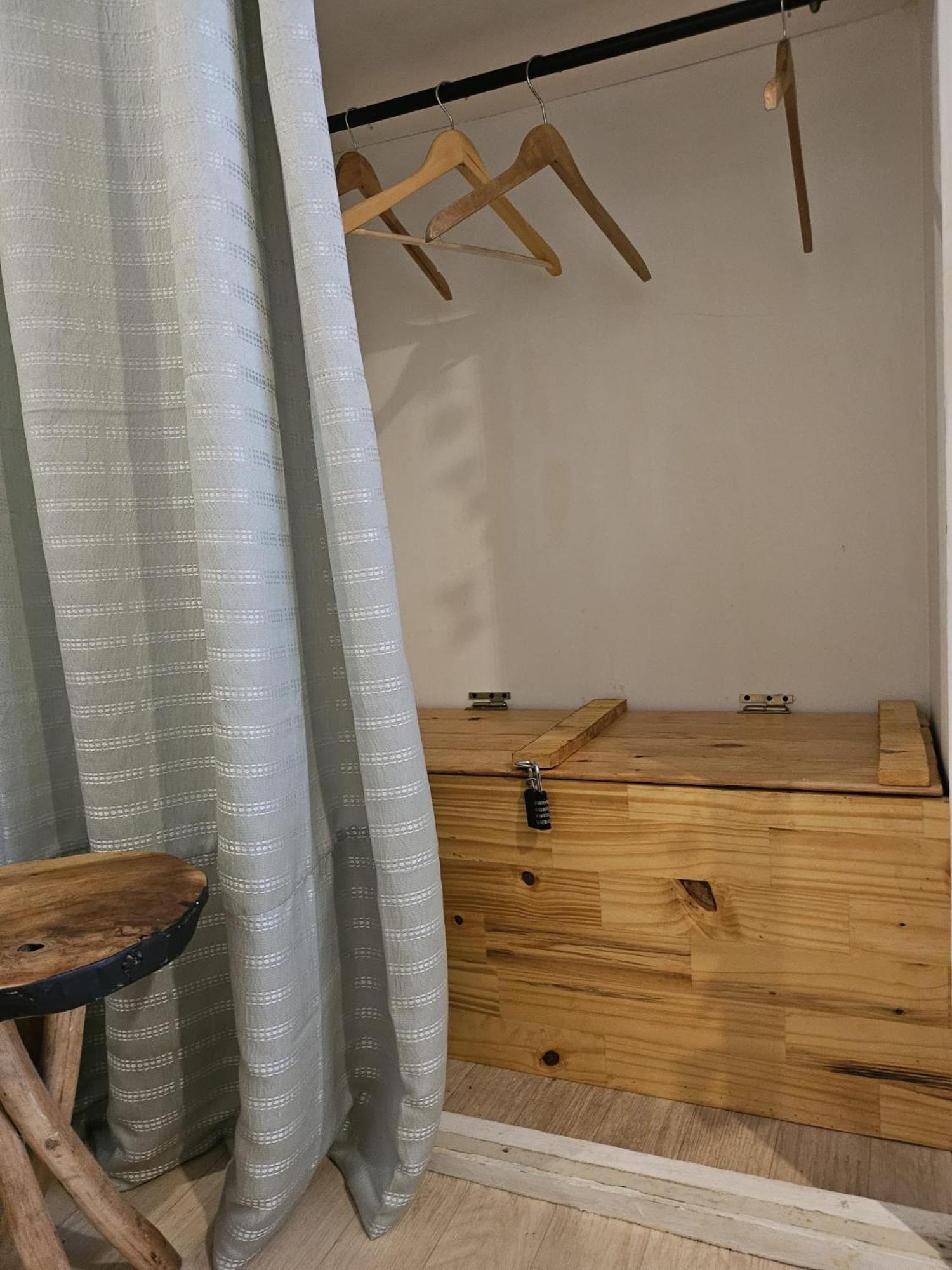 49 Studio Centre-Ville Box A Bagages Gratuits 카르카손 외부 사진